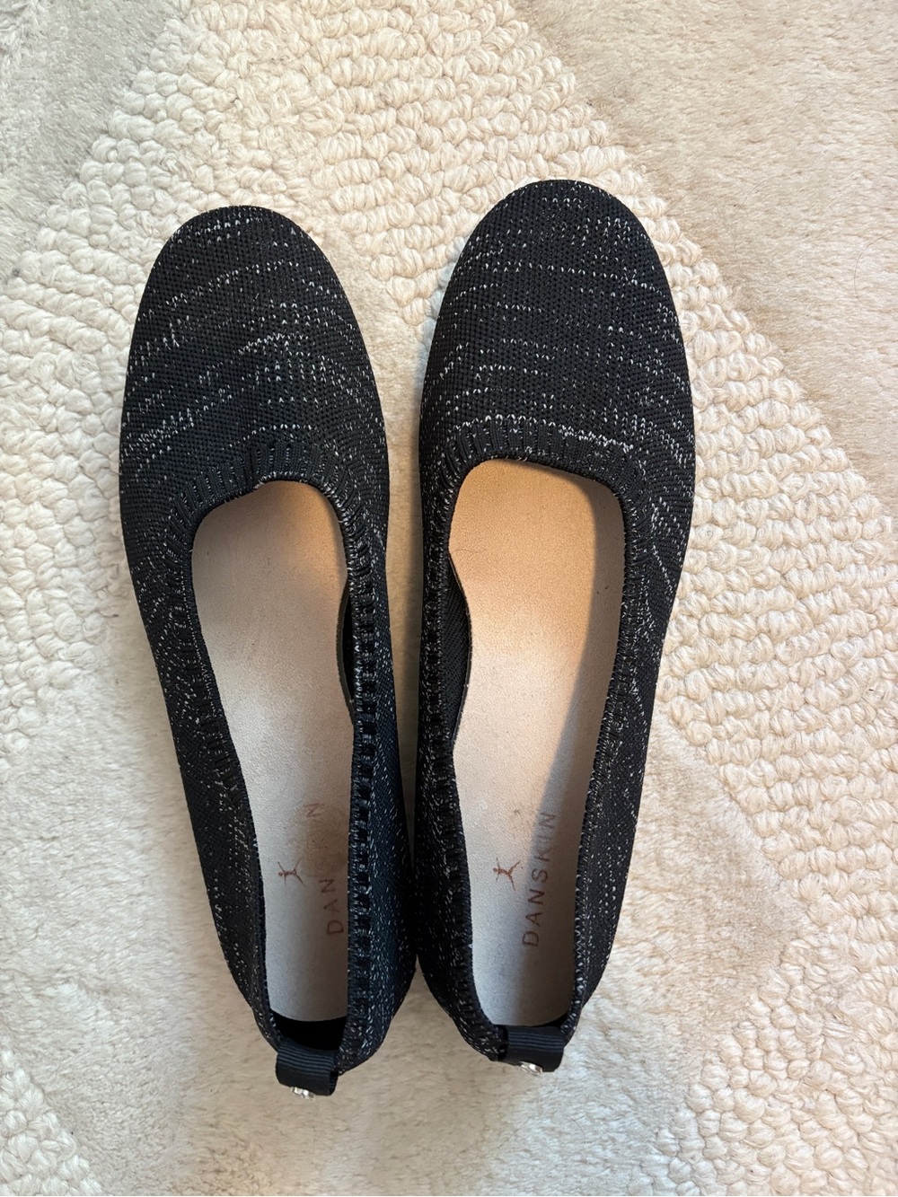 NWOT Danskin “Rejuvenate” Black Heather Knit Slip-On Ballet Flats